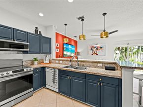 167 Bayridge Ln, Weston FL 33326