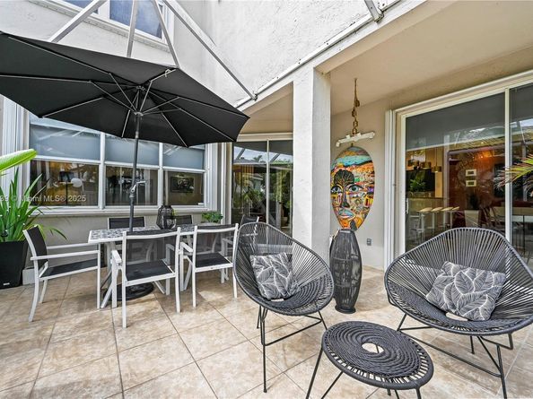 167 Bayridge Ln, Weston FL 33326