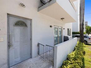 1601 Bay Rd 4, Miami Beach FL 33139