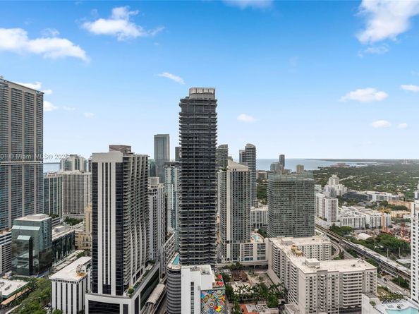 801 S Miami Ave 4802, Miami FL 33130