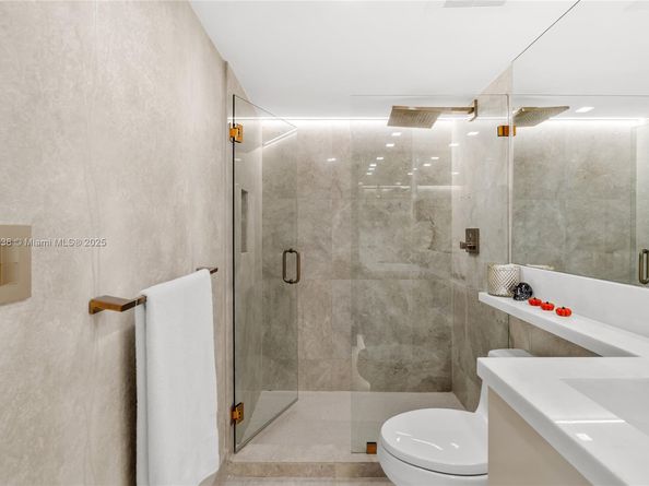 2025 Brickell Ave 1705, Miami FL 33129