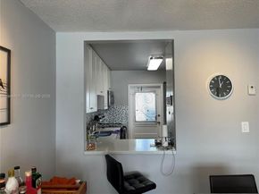 2300 Park Ln 201, Hollywood FL 33021