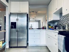 2300 Park Ln 201, Hollywood FL 33021