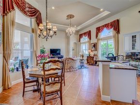 522 Les Jardin Dr, Palm Beach Gardens FL 33410