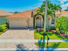 522 Les Jardin Dr, Palm Beach Gardens FL 33410
