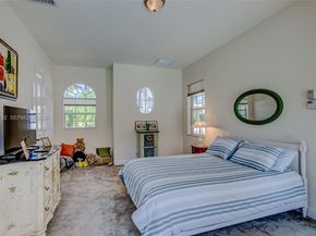 522 Les Jardin Dr, Palm Beach Gardens FL 33410