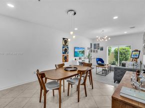 121 NW 2nd Ave 4, Hallandale Beach FL 33009