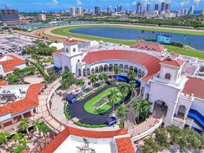 121 NW 2nd Ave 4, Hallandale Beach FL 33009