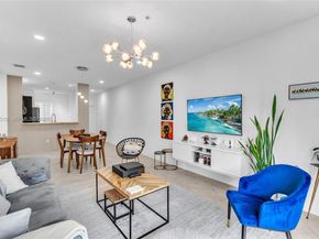 121 NW 2nd Ave 4, Hallandale Beach FL 33009