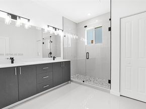 22555 SW 125th Ave 13A, Miami FL 33170