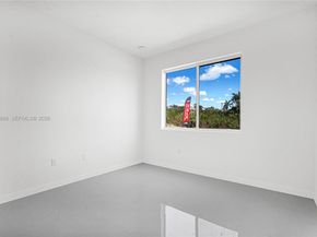 22555 SW 125th Ave 13A, Miami FL 33170