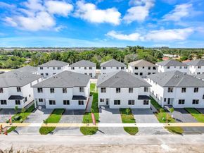 22555 SW 125th Ave 13A, Miami FL 33170