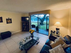 8065 SW 107th Ave 113, Miami FL 33173