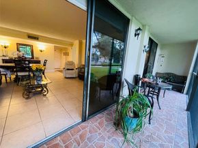 8065 SW 107th Ave 113, Miami FL 33173