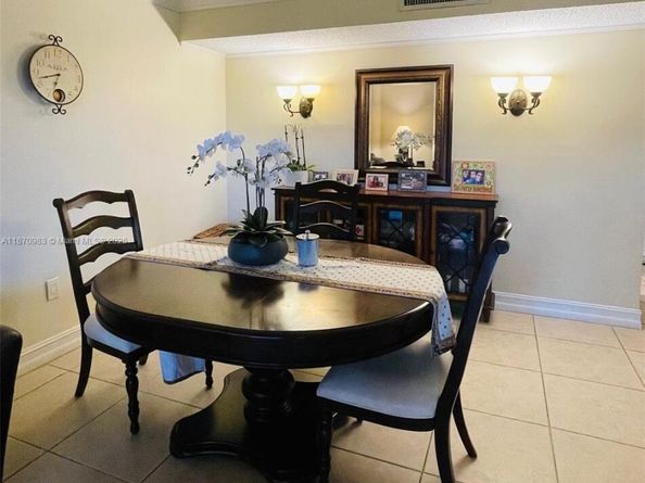 8065 SW 107th Ave 113, Miami FL 33173