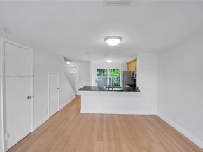 1897 NE 15th Ave, Fort Lauderdale FL 33305