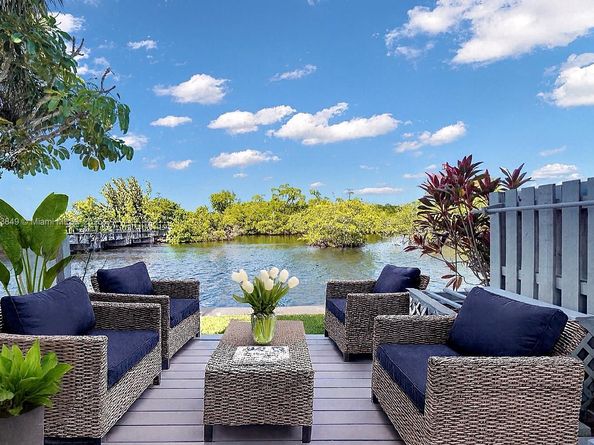 1897 NE 15th Ave, Fort Lauderdale FL 33305