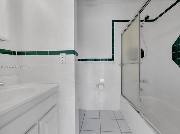 1897 NE 15th Ave, Fort Lauderdale FL 33305