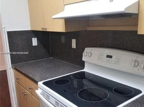 941 NE 169th St 216, North Miami Beach FL 33162