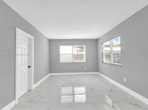 3781 NW 192nd St, Miami Gardens FL 33055