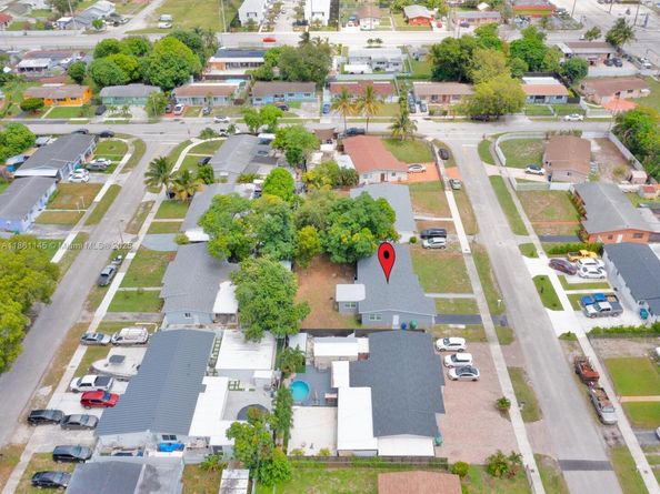 3781 NW 192nd St, Miami Gardens FL 33055