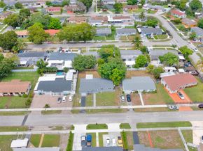 3781 NW 192nd St, Miami Gardens FL 33055