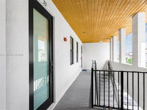 7865 NW 104th Ave 33, Doral FL 33178