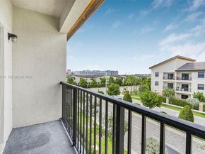 7865 NW 104th Ave 33, Doral FL 33178