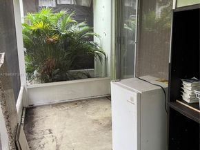 Undisclosed Address #A11946267, Hollywood FL 33020