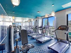 121 NE 34th St 1904, Miami FL 33137