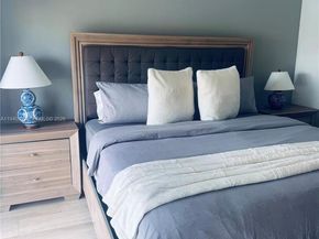 121 NE 34th St 1904, Miami FL 33137