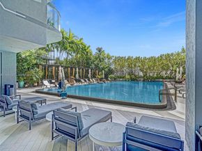 121 NE 34th St 1904, Miami FL 33137