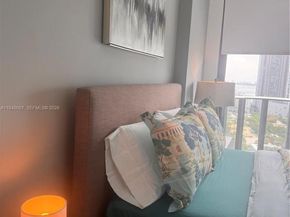 121 NE 34th St 1904, Miami FL 33137