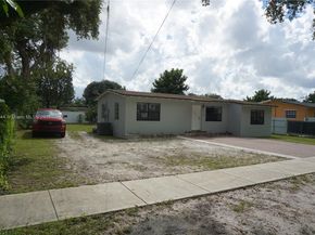 2850 NW 170th St, Miami Gardens FL 33056