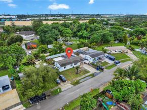 4390 SW 24th St, Fort Lauderdale FL 33317