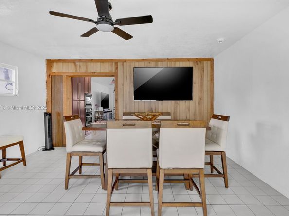4390 SW 24th St, Fort Lauderdale FL 33317