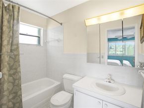 421 S Lakeside Dr 10, Other City - In The State Of Florida FL 33460