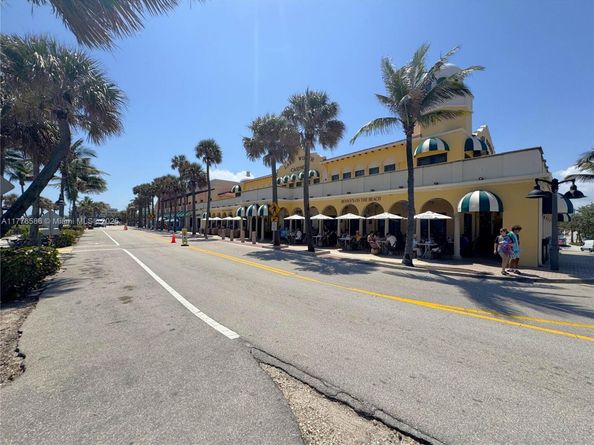 421 S Lakeside Dr 10, Other City - In The State Of Florida FL 33460