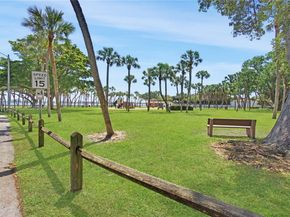 421 S Lakeside Dr 10, Other City - In The State Of Florida FL 33460