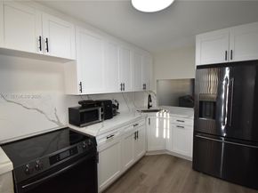 7500 NW 17th St 102, Plantation FL 33313