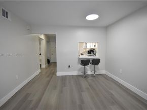 7500 NW 17th St 102, Plantation FL 33313