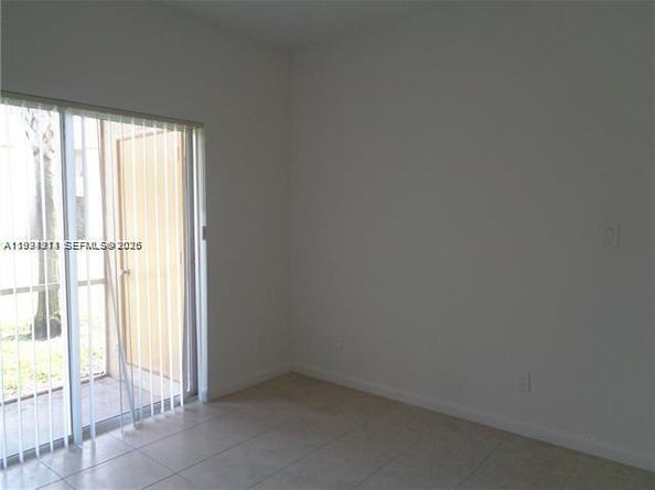 800 Cypress Park Way J1, Deerfield Beach FL 33064