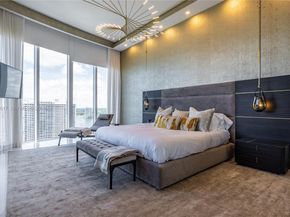 4100 Island Blvd PH1, Aventura FL 33160