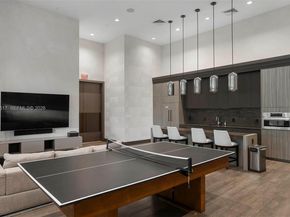 4100 Island Blvd PH1, Aventura FL 33160