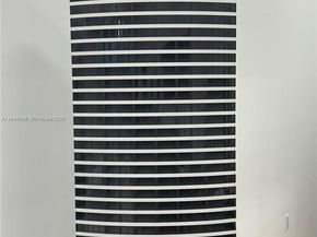 225 N Miami Ave 212, Miami FL 33128