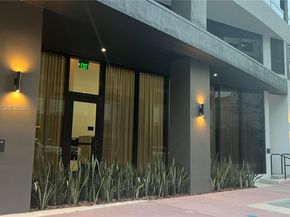 225 N Miami Ave 212, Miami FL 33128