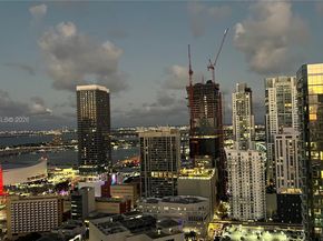 225 N Miami Ave 212, Miami FL 33128