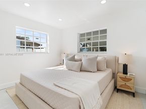 1360 SW 6th Ter, Deerfield Beach FL 33441