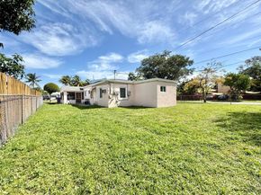 1698 NE 177th St, North Miami Beach FL 33162