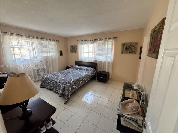 16900 NE 14th Ave 214, Miami FL 33162